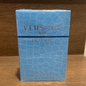 Versace Man Eau Fraîche - Light Blue